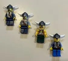 Lego Viking Warrior Minifigure Lot A - 7028 / 7019 Castle Kingdoms