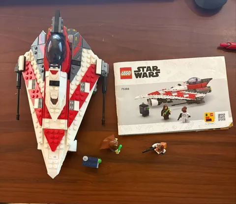 LEGO Star Wars: Jedi Bob's Starfighter (75388)