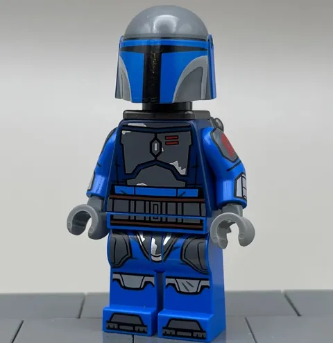 Lego Star Wars - Light Custom - The Blue Loyalist Mandalorian minifigure