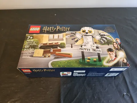 LEGO Harry Potter: Hedwig at 4 Privet Drive (76425)