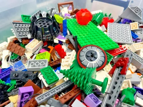 LEGO Bulk Lot 5 lbs - Mixed Pieces