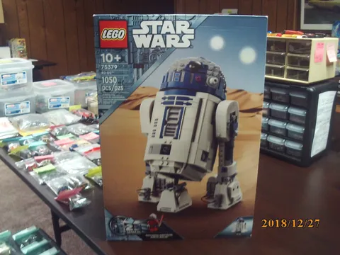 New in Box Lego Disney Star Wars R2-D2 #75379 Unsealed 1050 PCS (see pictures)