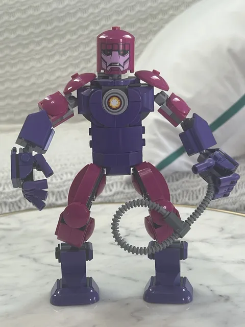 LEGO Marvel X-Men Sentinel Build from X-Mansion 76294 Minifigure