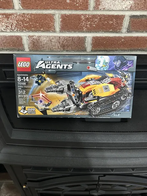 LEGO Ultra Agents Drillex Diamond Job 70168, 312 pcs, Ages 8-14