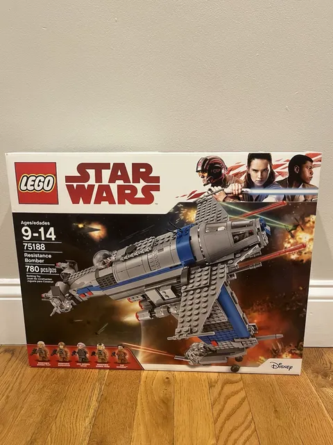 LEGO Star Wars 75188 Resistance Bomber The Last Jedi Set 780pcs Age 9-14