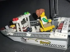 LEGO City: Sport Fishing Boat (60147) Figure Included Incomplete Discontinued🚤