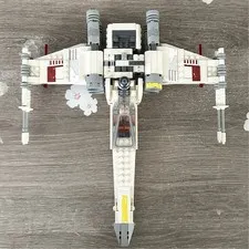 LEGO Star Wars Luke Skywalkers X-Wing Fighter 75301 99% Complete w/ Luke & R2D2