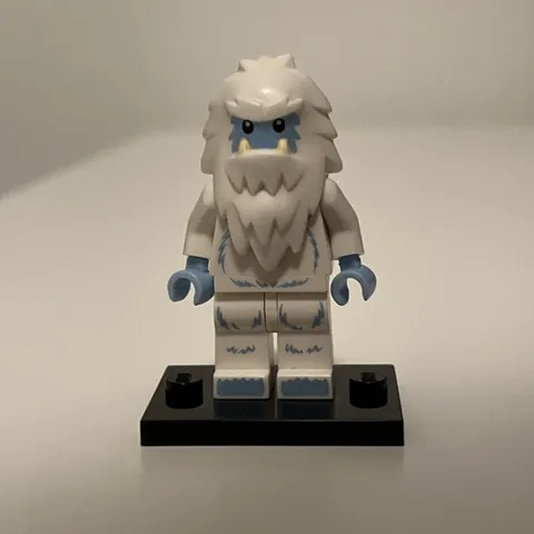 LEGO Minifigure Yeti MINIFIGURES Series 11  2013 