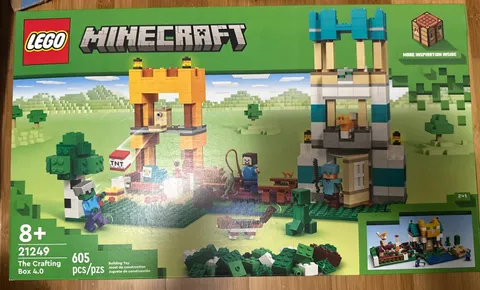 LEGO 21249 Minecraft: The Crafting Box 4.0