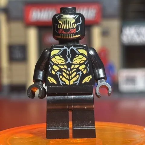 LEGO Outrider Minifigure Marvel Super Heroes sh0872 76247