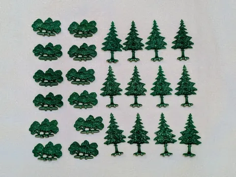 EUC Vintage 1960s LEGO System Flat Pine Trees & Bushes (Lot of 24 Pieces)