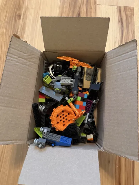 Lego 1.3 Lbs Random Pieces Classic Lego Bulk Lot Miscellaneous Mixed Pieces