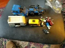 3 Lego Vehicles City Task Force Camper 5 Minifigs & 1 Unbranded Golf Cart 