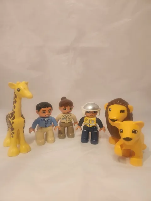 Lego Duplo - Lot of 6 People Figures & Animal Zoo Lion Giraffe Zoo Keeper