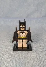 LEGO Batman Minifigure bat001 Light Bluish Gray Suit Black Mask w/ 2...