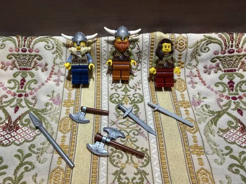 LEGO 31132 Viking Warrior Minifigure SET of 3 with Weapons