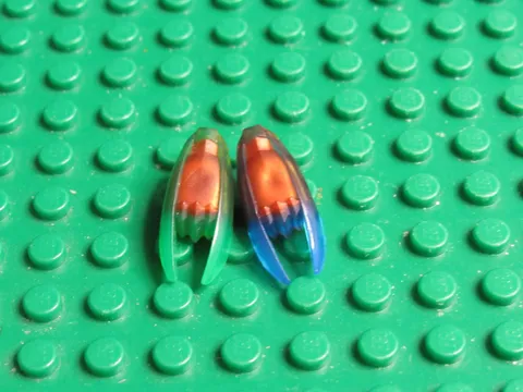 Lot 2 LEGO Blue Green Time Blade NINJAGO Weapon Accessory BB66