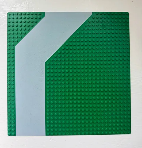 LEGO 4478p01 32x32 Angled Driveway Road Baseplate Green Vintage Town 6598