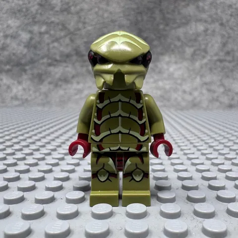 LEGO Minifigure Alien Buggoid Olive Green Galaxy Squad Space Sci-Fi Olive Green