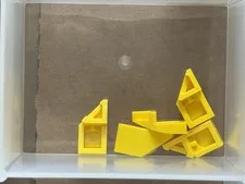 LEGO Parts - Yellow Wedge 2 x 1 x 2/3 Right - No 29119 - QTY 5