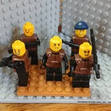 LEGO (5)  Minifigure Lot of -  Tactical Vests, w/ Weapons Security Costume
