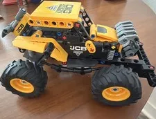 LEGO Technic Monster Jam DIGatron 42199 Pull Back