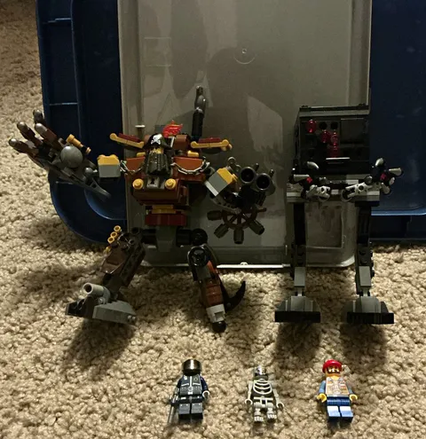 LEGO - Metalbeards’s Duel 70807 - 95% Complete