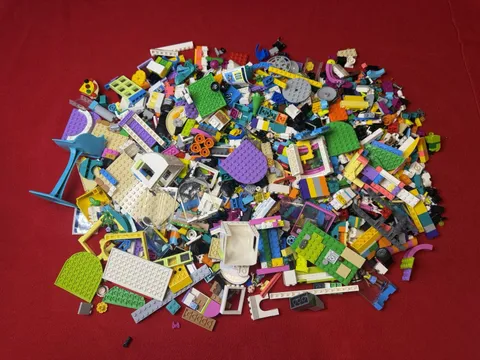 Lego Friends Sets Bulk Lot Loose 4lbs + Manuals Minifigures Buildings Parts