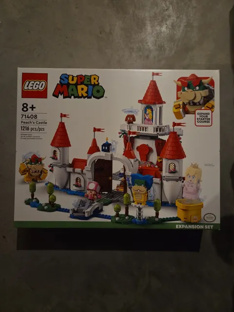 LEGO Super Mario: Princess Peach's Castle (71408)