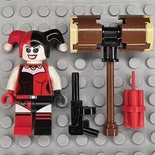 Lego DC Super Heroes Minifigure SH0199 Harley Quinn