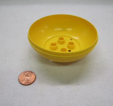 Lego Duplo Yellow Egg Base 31367 Piece Part Circle Bottom with 4 studs