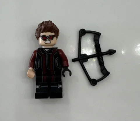 Lego Hawkeye Minifigure Marvel Avengers Age of Ultron 76030 76042 sh0172 KK37