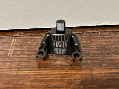 used LEGO Star Wars Minifig Torso - Darth Vader original design (2004-2010)