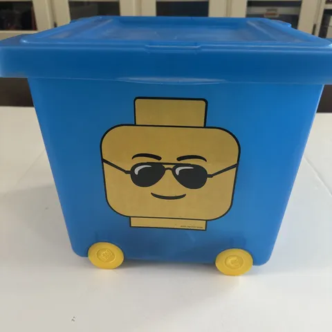 LEGO Wheeled Storage Blue Bin Tub Stacking Lid Organizer 21.5qt Basket