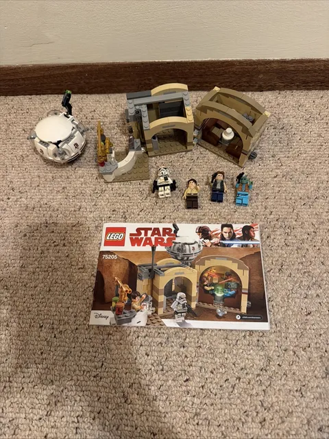 LEGO Star Wars: Mos Eisley Cantina (75205)