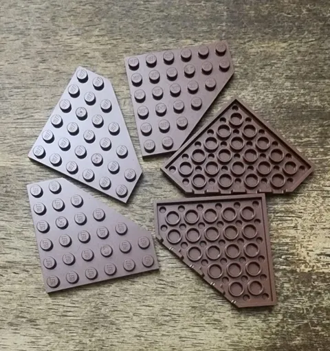 LEGO Reddish Brown Wedge, Plate 6 x 6 Cut Corner.  QTY 5. Part No. 6106.