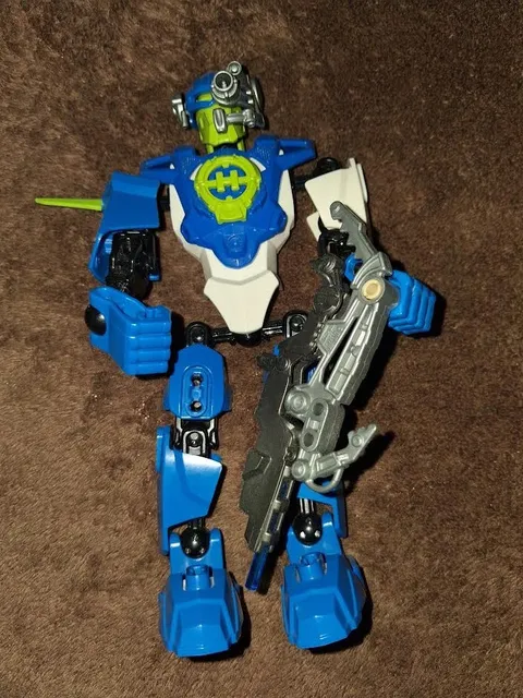 LEGO Hero Factory 2141 Mark Surge 2.0  Bionicle