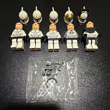 LEGO Clone Trooper Minifigure Lot of 5 w/ Extra Helmet Visors & Antennas ￼