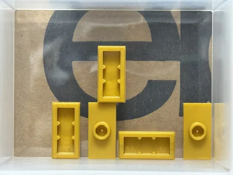 LEGO Parts - Pearl Gold Plate 1 x 2 with 1 Stud (Jumper) - No 15573 - QTY 5