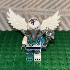 LEGO® Legends of Chima VOOM VOOM - TRANS-LIGHT BLUE ARMOR Minifig loc107