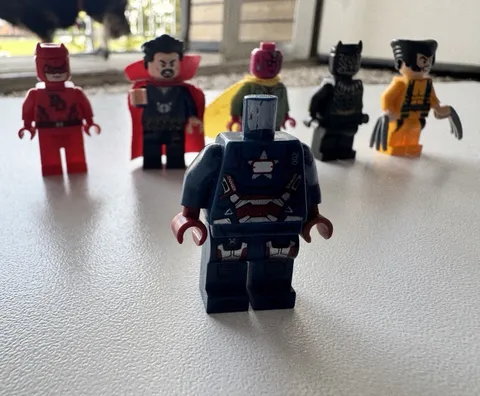 LEGO Marvel Super Heroes Minifigure Iron Patriot - Torso & Legs Only