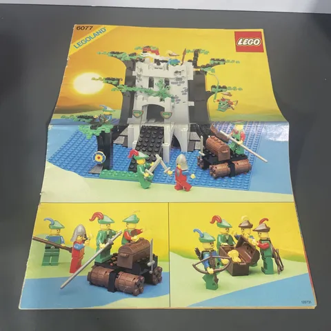 Vintage LEGO 6077 Instruction Manual Castle Forestmen's Crossing Booklet ONLY