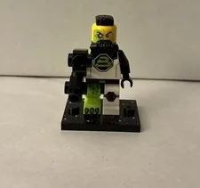 LEGO Series 26 Minifigure Blacktron Mutant Set 71046