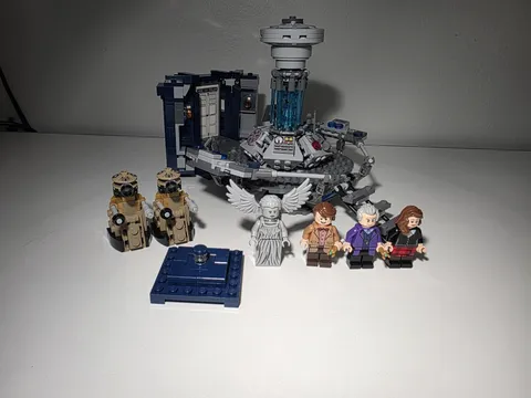 LEGO Ideas Doctor Who Set 21304 99% Complete With Minifigs, READ DESCRIPTION
