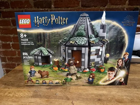LEGO Harry Potter: Hagrid's Hut: an Unexpected Visit (76428)