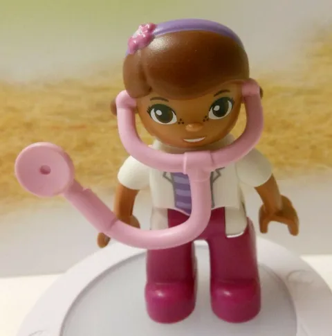 Lego #10606 Duplo Dottie McStuffins MINI Figure Female Stethoscope Girl 2015