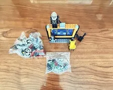 LEGO Outrider Minifigure Extended Arms Marvel And Other Lego Parts And Figures P