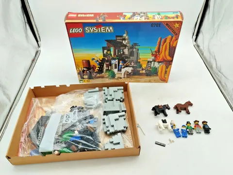LEGO 6761 Bandit's Secret Hide-Out Western Cowboys Original Box Vintage 6761 6769