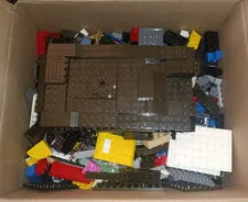 3.5 lb Tank Lego with Assorted Bricks, etc. (Completion Unverified) 10 x 9 x 6