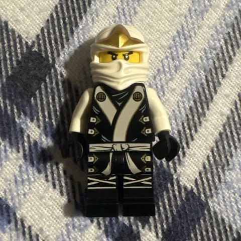 LEGO NINJAGO Zane Minifigure The Final Battle njo076 from Set 70504